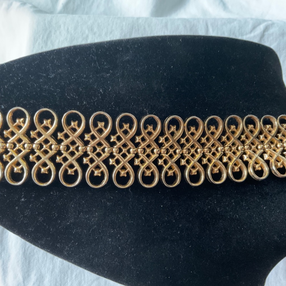 Bracelets‎ - Picture 3 of 4